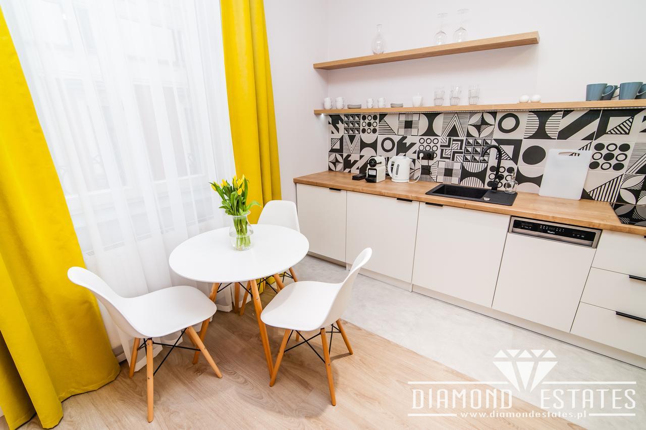 Apartamenty Diamond Estates Cracovie Extérieur photo